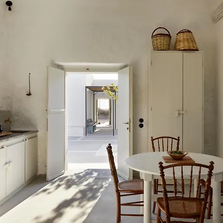 Отель Santa Irini Retreat *