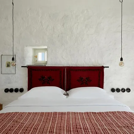 Отель Santa Irini Retreat *