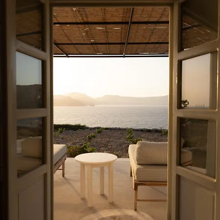 Отель Santa Irini Retreat