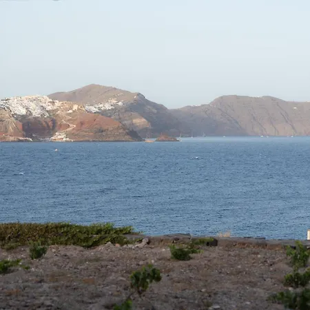 Santa Irini Retreat Отель Тирасия