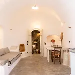 Hotel Santa Irini Retreat *