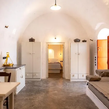 Hotel Santa Irini Retreat Thirasia