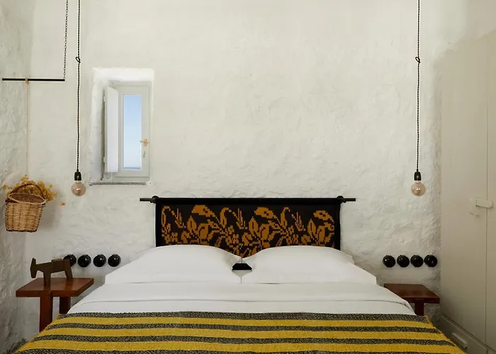 Santa Irini Retreat Hotel