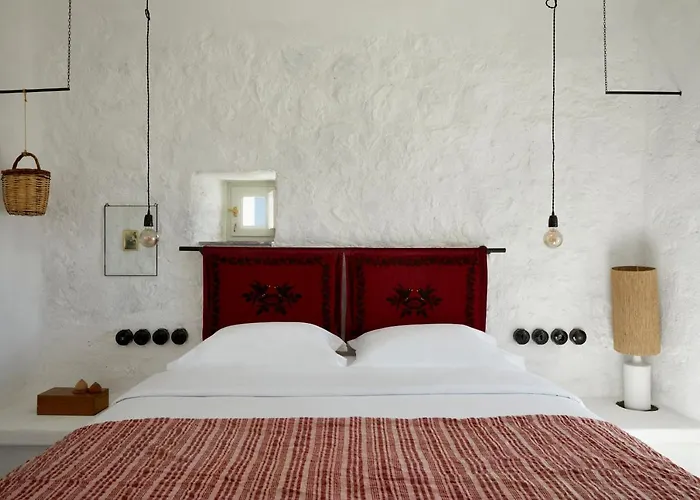 Hotel Santa Irini Retreat *