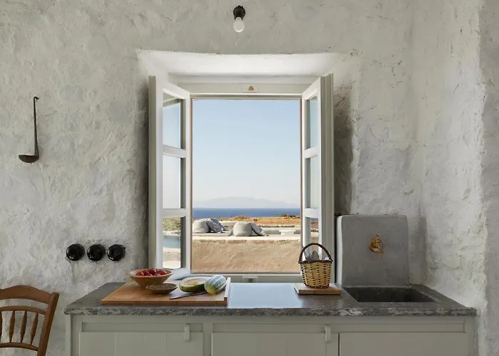 Hotel Santa Irini Retreat *